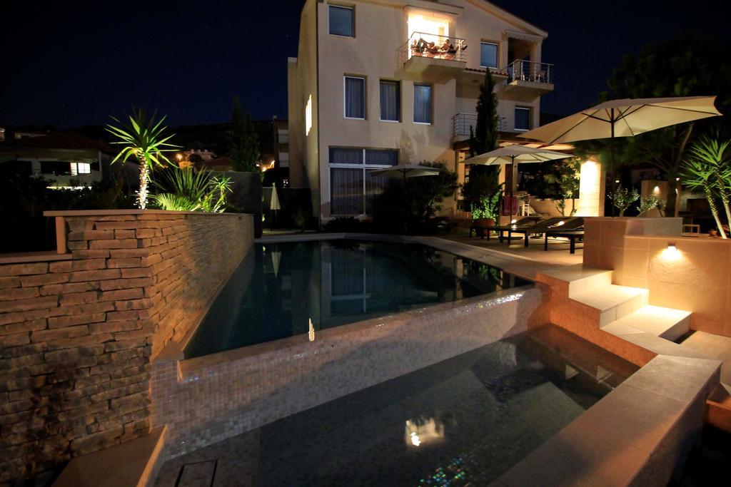 Apartments Marer Trogir Extérieur photo