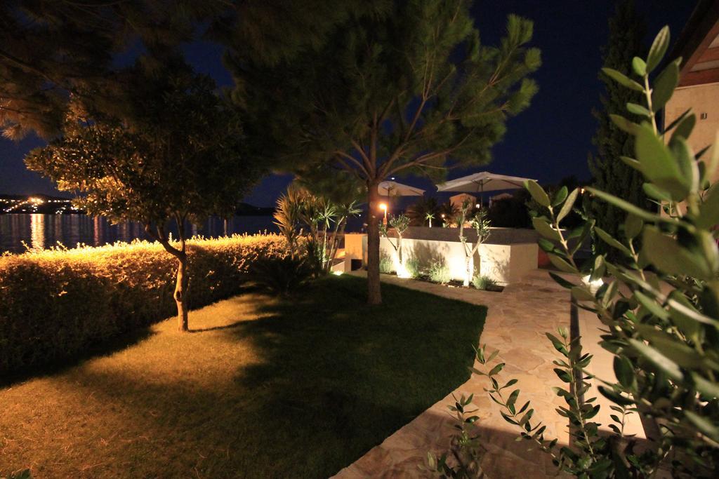 Apartments Marer Trogir Extérieur photo