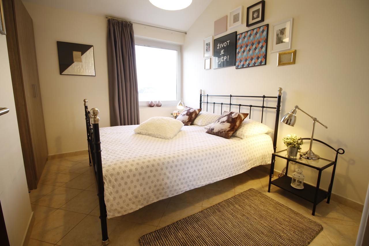Apartments Marer Trogir Extérieur photo